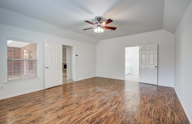 Building Photo - 12223 Ayrshire Pl