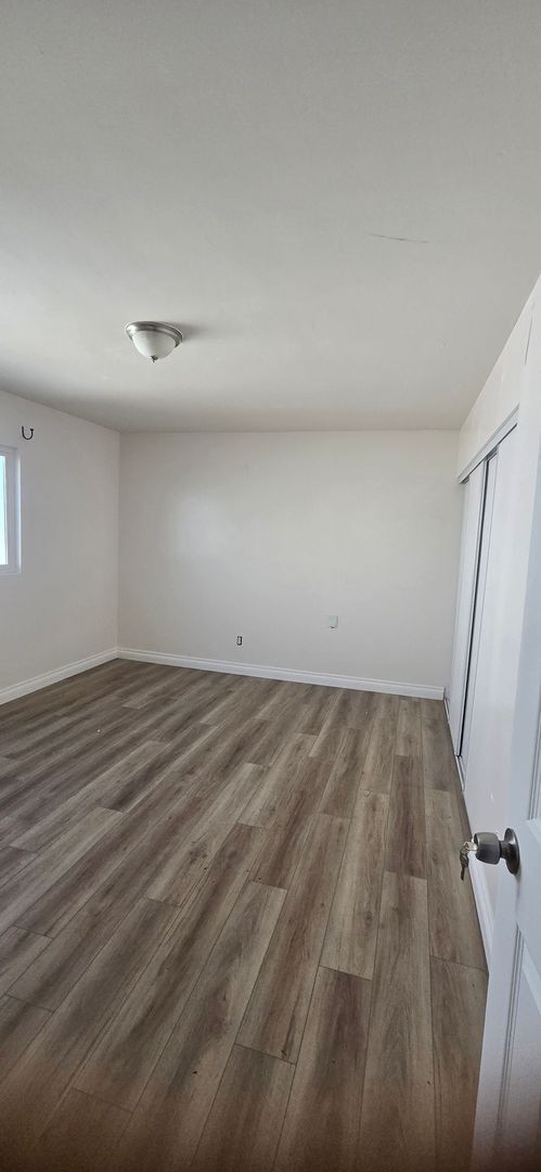 Building Photo - 3205-3207 42nd St.