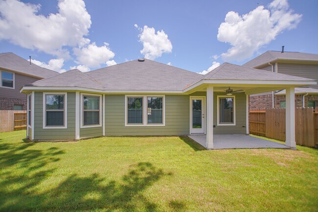 Building Photo - 17112 Coneflower Pl