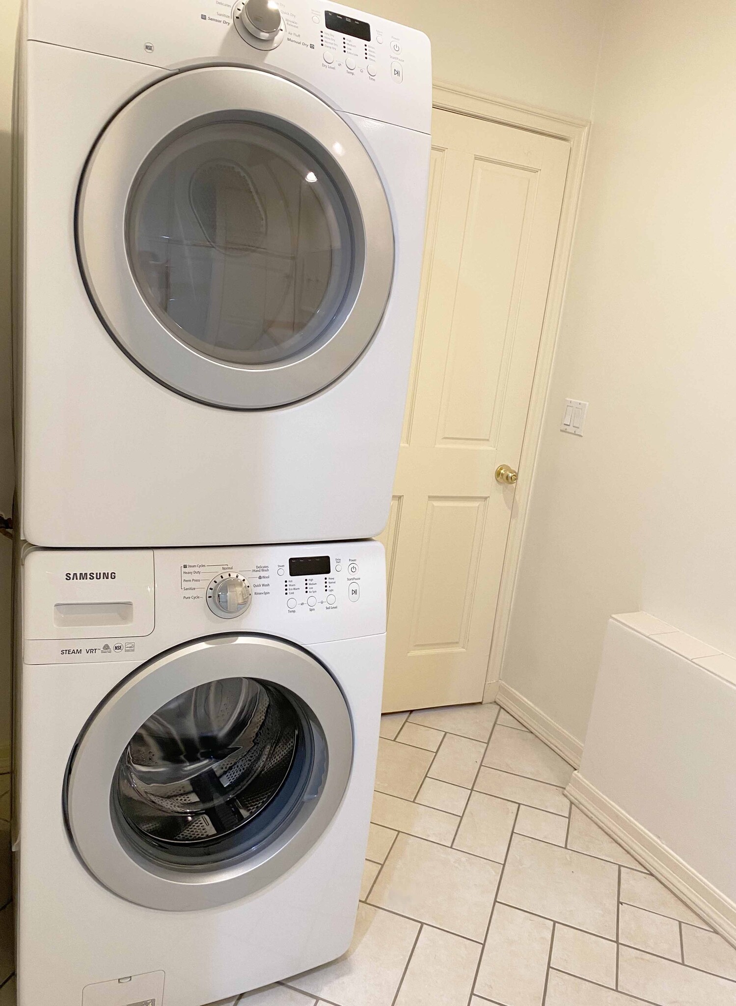 Washer/dryer in second bathroom - 21980 Alta Dr