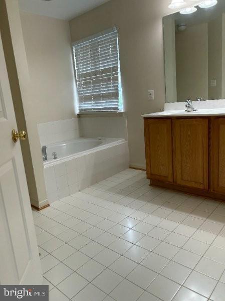 Building Photo - 7209 Bladen Pl