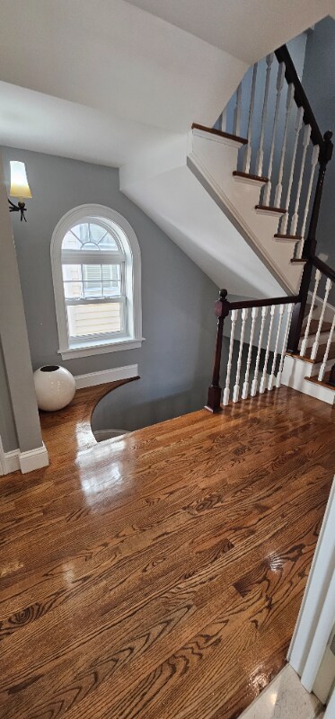 Building Photo - 33 Franklin St