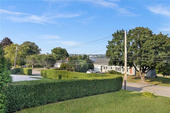 Building Photo - 239 Eustis Ave