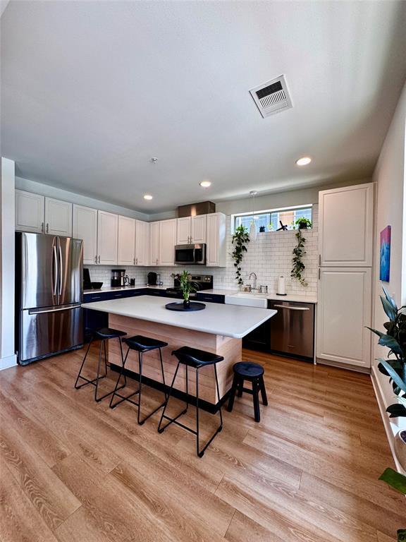 Building Photo - 4704 Sunset Trail