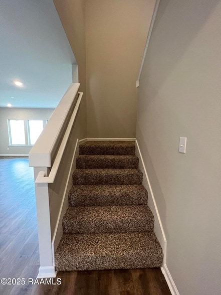 Building Photo - 129 Abbeywood Ct