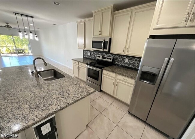 Building Photo - 4369 Dutchess Park Rd