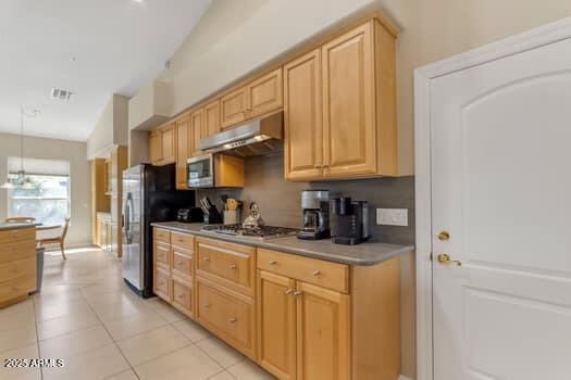 Building Photo - 6821 E Palm Ln