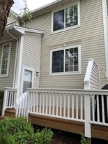 Building Photo - 6287 Fremont Dr