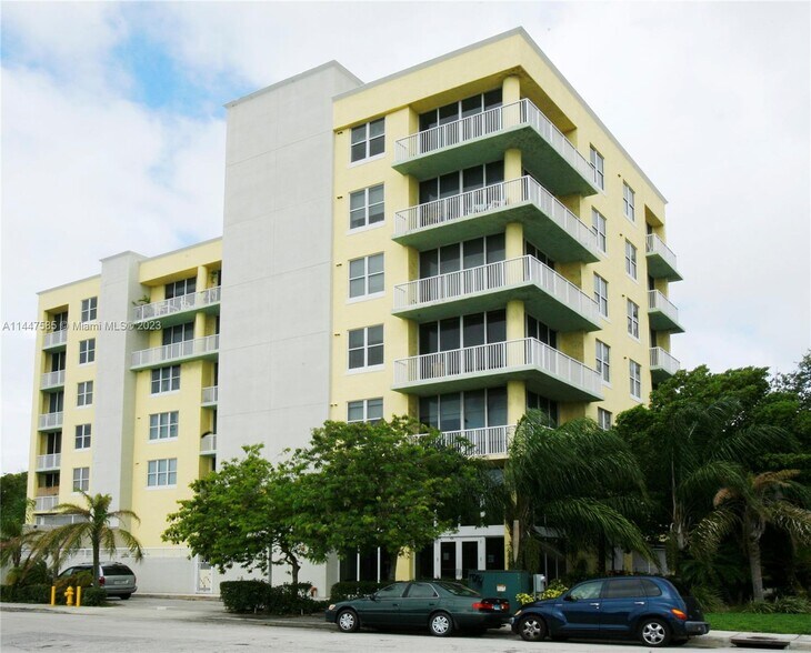 Primary Photo - 1350 NW 8th Ct