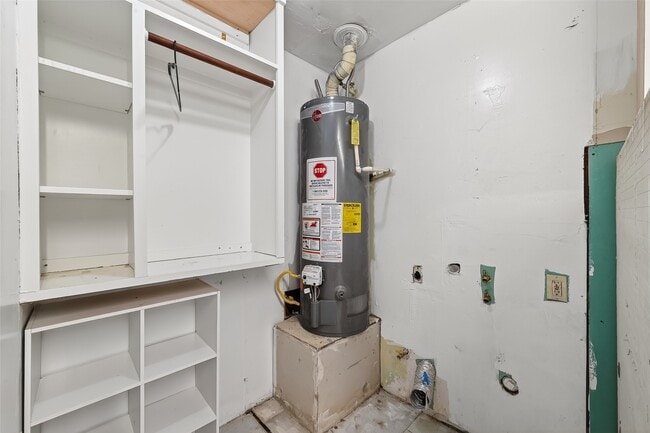 Building Photo - 19451 Spanish Needle Dr