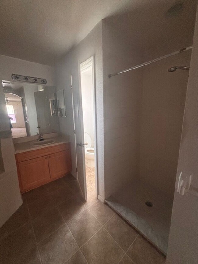 Building Photo - 1716 Minnow Ct