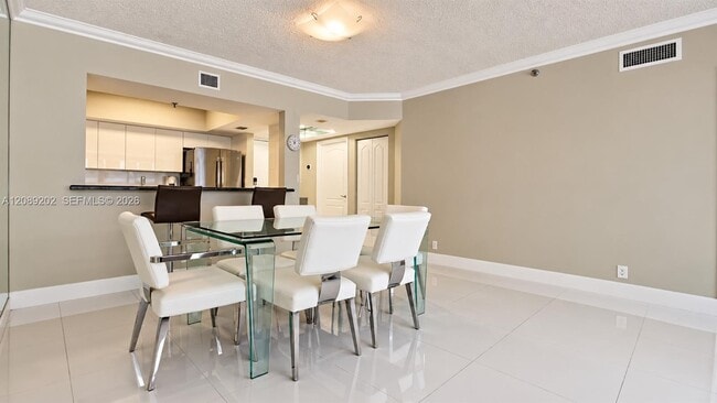 Building Photo - 9455 Collins Ave