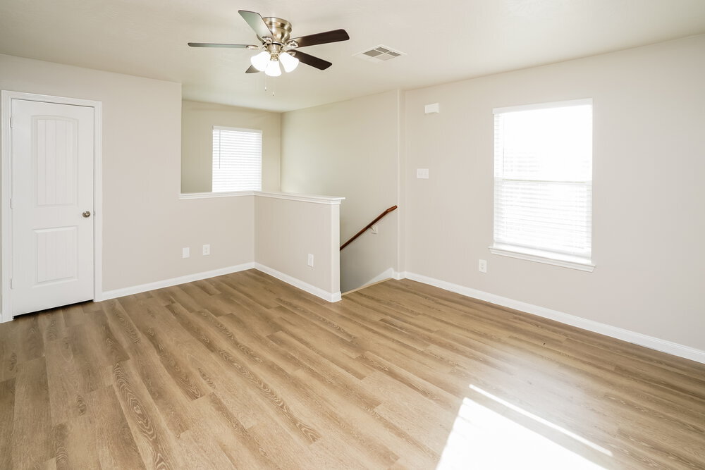 Building Photo - 5707 Mid Way