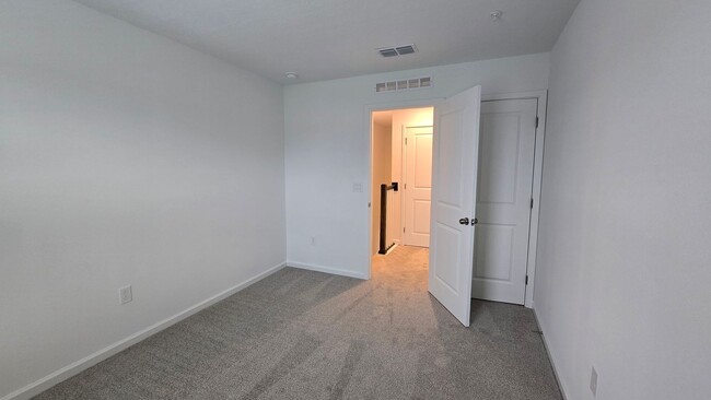 Building Photo - Brand-New Apopka 4Bed/2.5 Bath Townhome Avail for Rent! Be The first to Live Here!