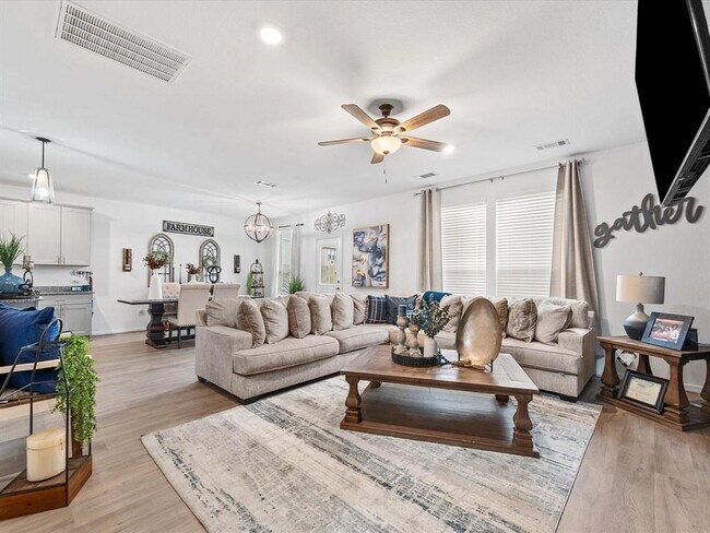 Building Photo - 1067 Greenshank Dr