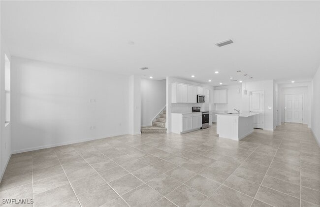 Building Photo - 1587 Lake Jessup Cir