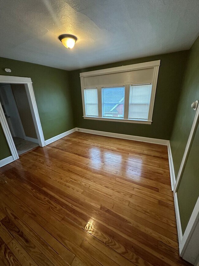 Building Photo - French St. 201-203