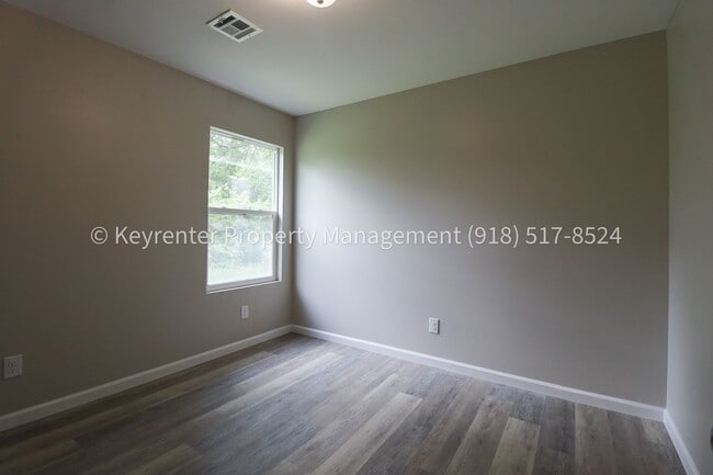 Building Photo - Beautiful Newly Built 3 Bedroom House! Available for Immediate Move in!