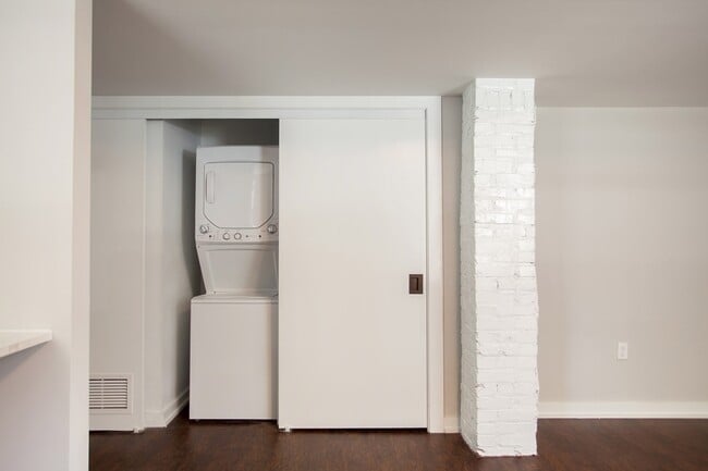 Interior Photo - The Colonnades