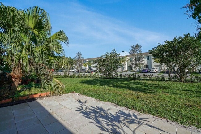 Building Photo - 4373 Trevi Ct