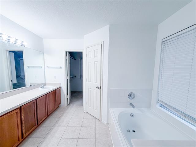 Building Photo - 1737 White Feather Ln