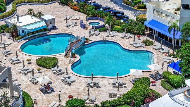 Building Photo - 19707 Turnberry Way