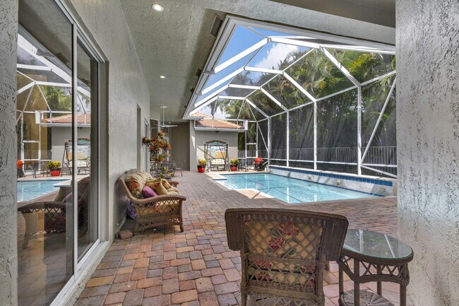 Building Photo - 10891 Fairmont Village Dr