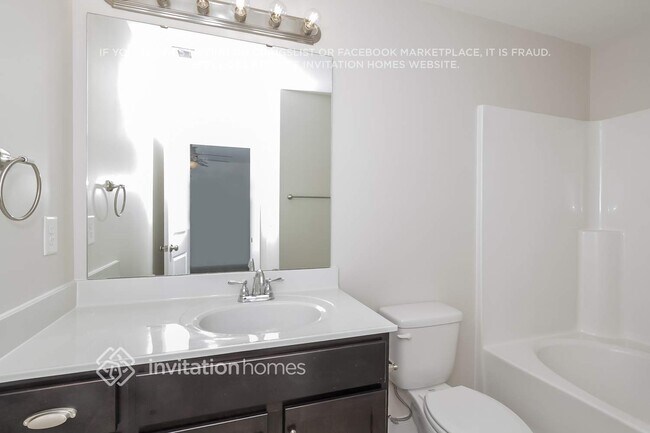 Building Photo - 12208 Huntersville-Concord Rd