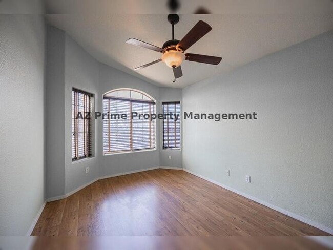 Building Photo - 1654 W Geronimo St