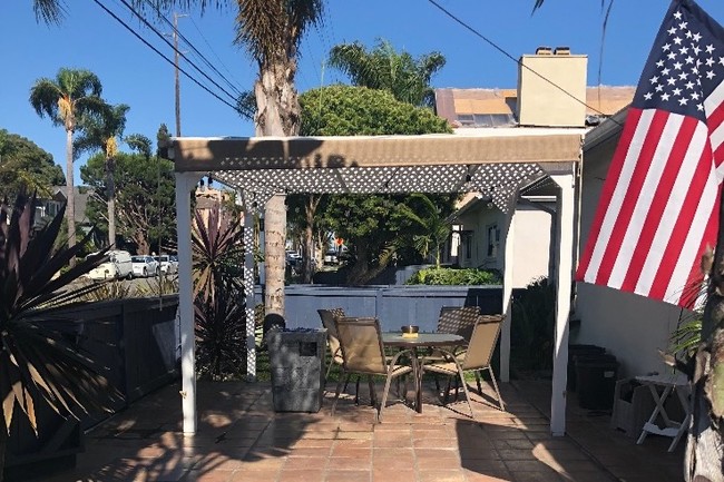 Patio - 820 Alabama St