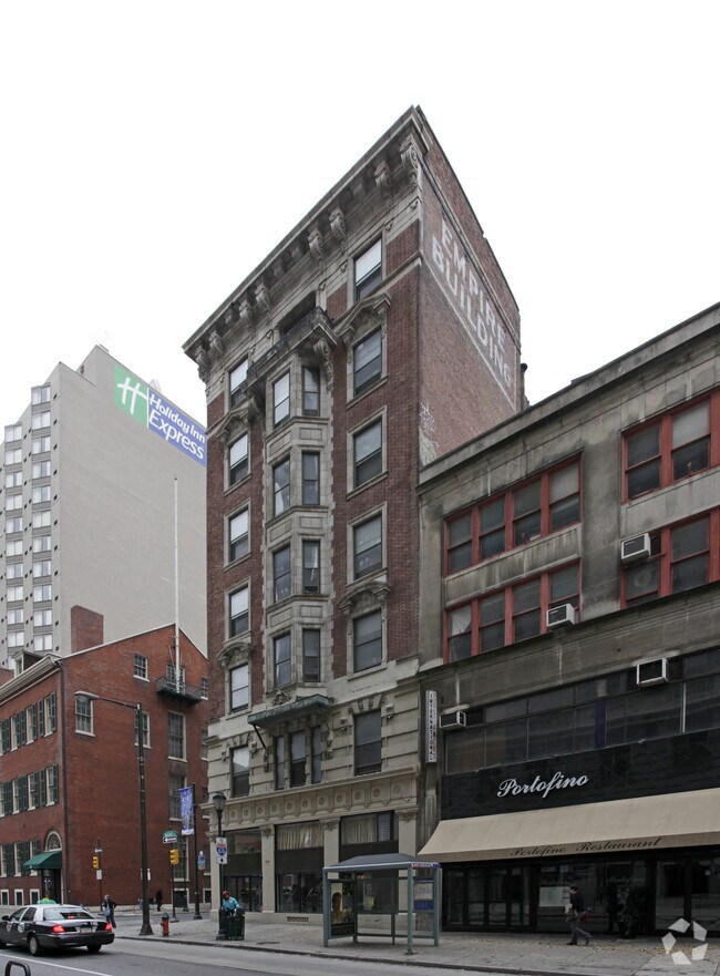 Building Photo - Empire
