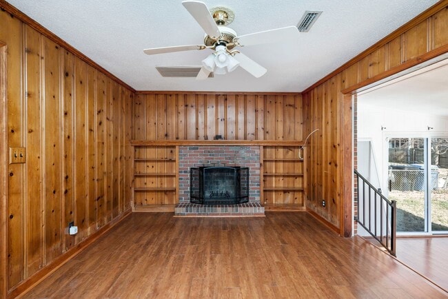 Building Photo - 2504 Beaufort Ave