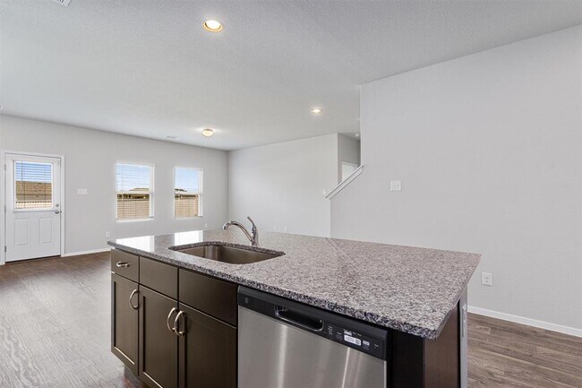 Building Photo - 621 Running Creek Dr
