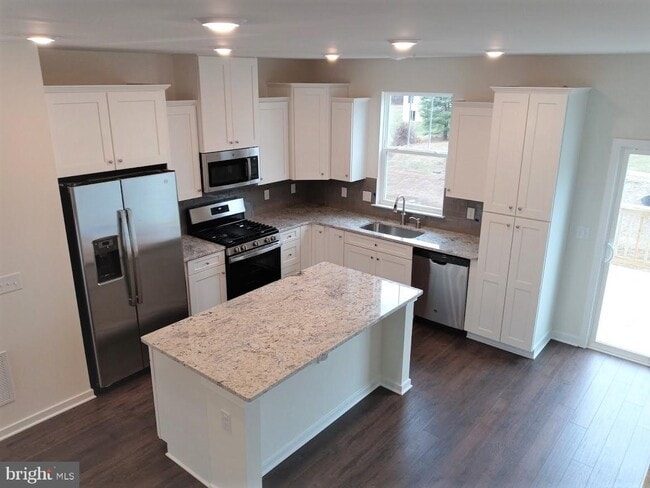 Building Photo - 1808 Boulder Dr