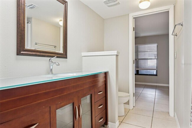 Building Photo - 7858 Niagara Ave