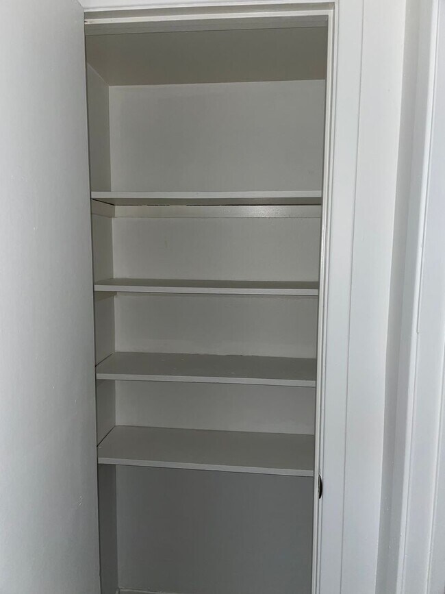 Interior Photo - Parkwood