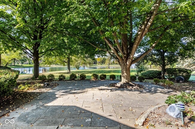 Building Photo - 9628 Summerlakes Dr