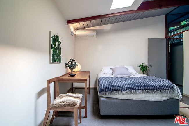 Building Photo - 10410 Quito Ln