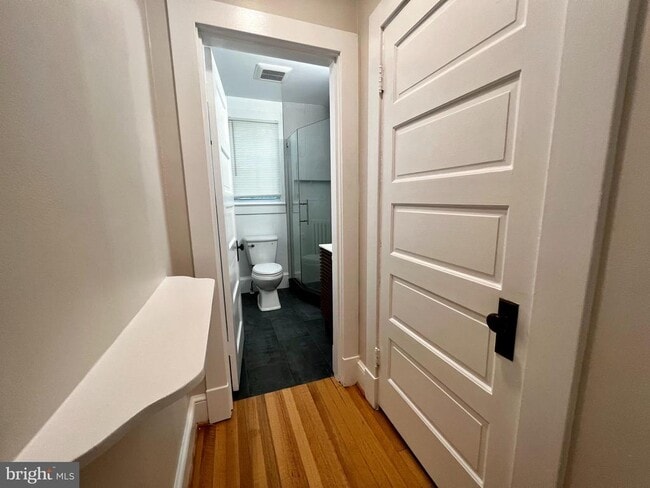 Building Photo - 1509 N Garfield St