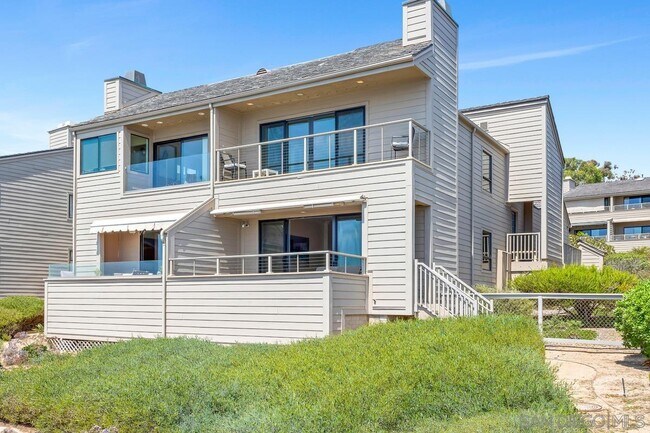 Building Photo - 270 Surfview Ct