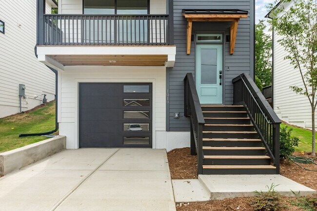 Building Photo - Contemporary 3-bedroom 2-bath in Durham