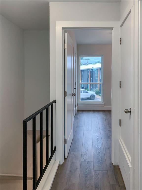 Building Photo - 3812 Southway Dr