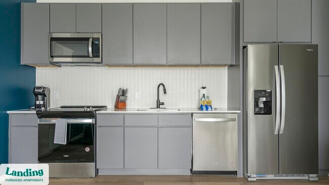 Building Photo - 815 Madison St