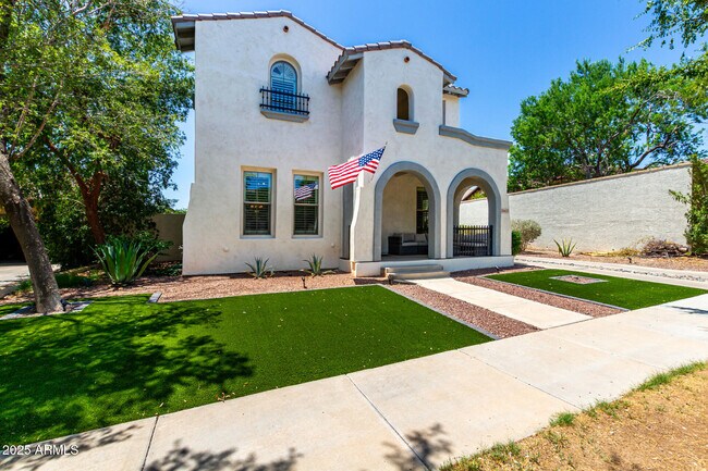 Building Photo - 20633 W Walton Dr