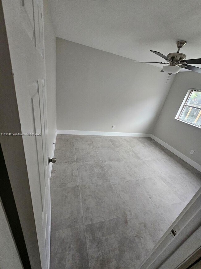 Primary Photo - 7300 NW 76th Dr