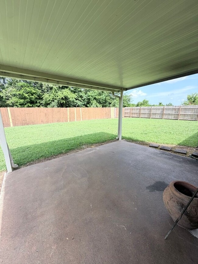 Building Photo - 1354 Meadow Glen Rd