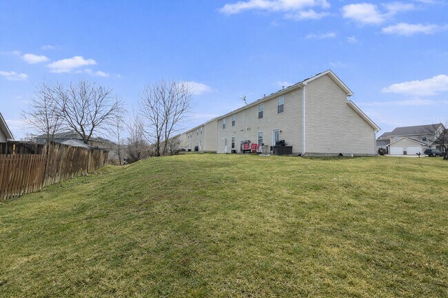 Building Photo - 5814 Canaveral Dr