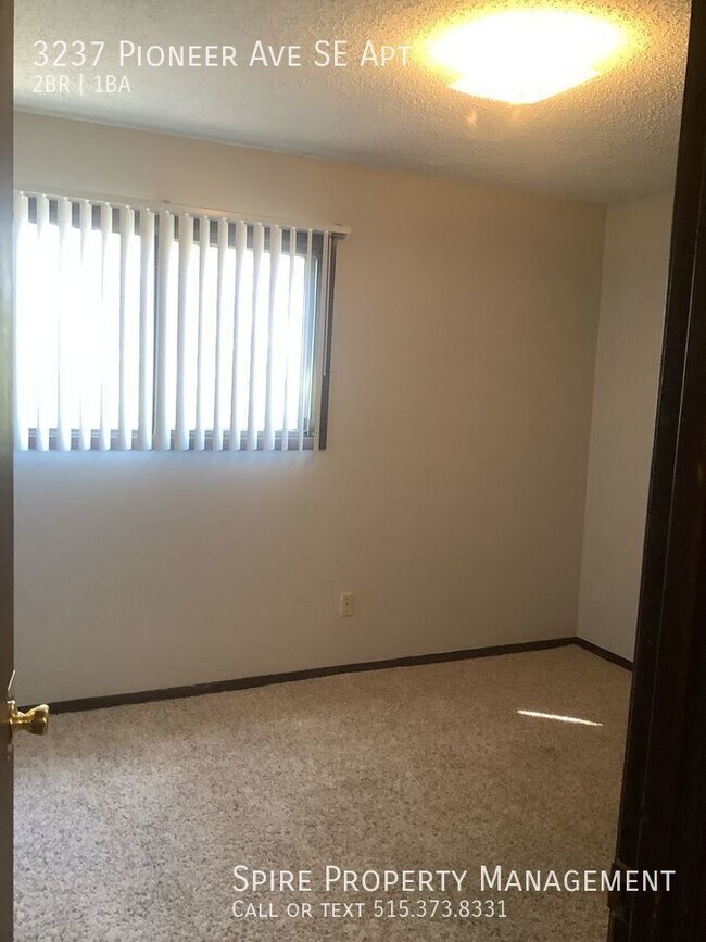 Building Photo - Rustic Ridge 2 Bedroom Apartment Water Paid