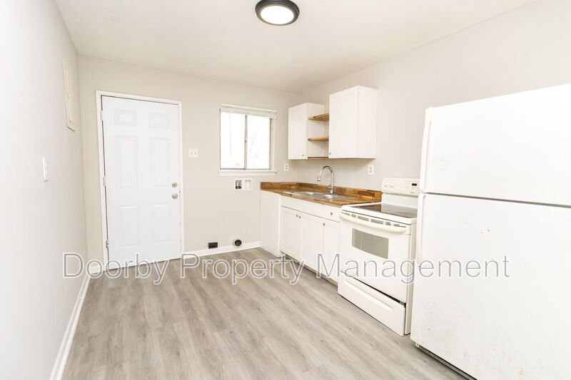 Building Photo - 45 Scruggs St