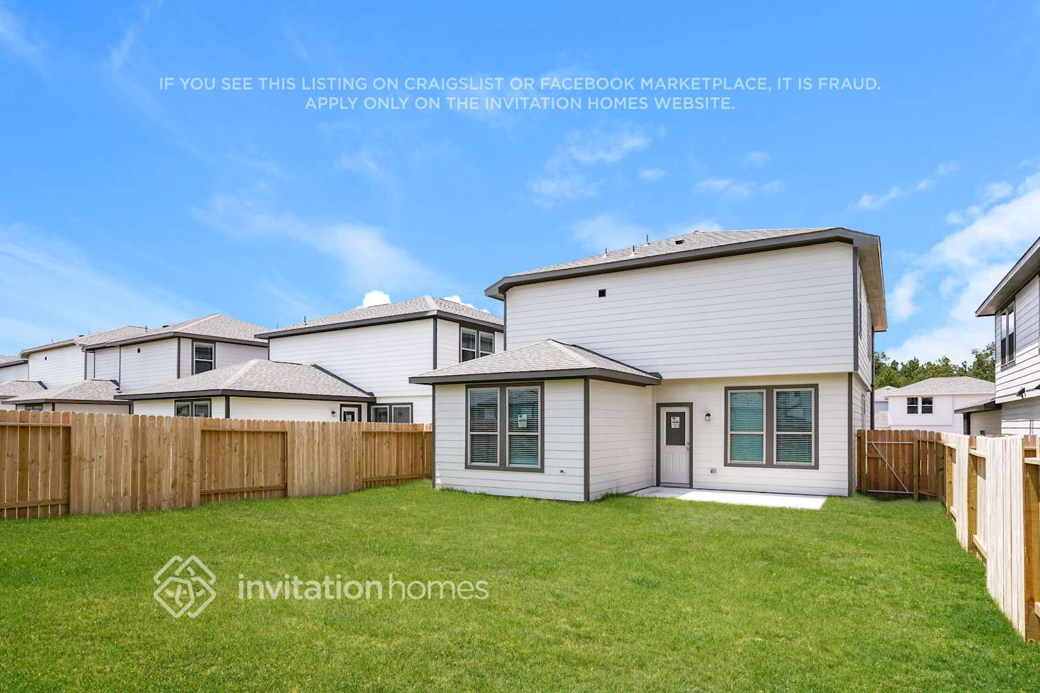 Building Photo - 24719 Linaria Dr